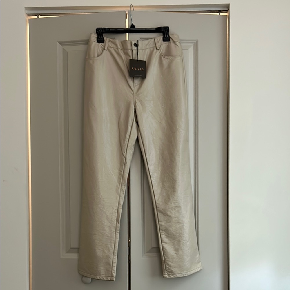 NWT Le Lis Faux Leather Pants – Size L